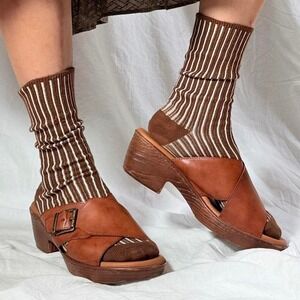 b.ø.c Leather Slide Sandals – Brown | Women's 10